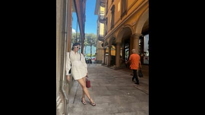 ప్యాంట్‌ వేసుకోకుండానే వరుణ్‌ తేజ్‌తో విదేశీ వీధుల్లో లావణ్య త్రిపాఠి రచ్చ.. పెళ్లికి ముందే రెచ్చిపోతున్న జంట