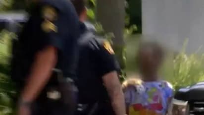 തോക്കിൻമുനയിൽ ഭീഷണി, കാർ മോഷ്ടിച്ച് കടന്നുകളഞ്ഞ് എട്ടുവയസുകാരൻ!