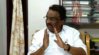 സിൽവർലൈൻ ഡിപിആറിൽ പിടിവാശിയില്ല, വികസനത്തിൽ ആരെയും ഒപ്പം നിർത്തും: എകെ ബാലൻ