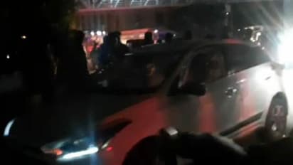 Bengaluru: ಗಂಡ ಹೆಂಡತಿ ಜಗಳಕ್ಕೆ ಕಾರು ಪಲ್ಟಿ: ತಪ್ಪಿದ ಅನಾಹುತ