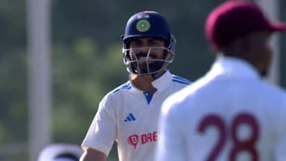 ఒక్క ఫోర్ కే సంబరాలు చేసుకున్న కోహ్లీ.. ఎందుకో తెలుసా?