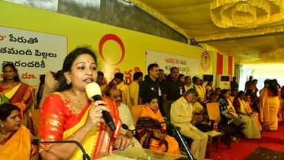 సైకో జగన్ ముద్దులు కాస్తా గుద్దులుగా మారాయి..: టిడిపి అనిత