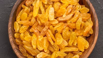 కిస్ మిస్ లను తినకపోతే.. మీరు ఈ లాభాలను మిస్ అయినట్టే