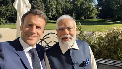 ಪ್ರಧಾನಿ ಮೋದಿಗೆ ಫ್ರಾನ್ಸ್ ವಿಶೇಷ ಗೌರವ: ರಾಣಿ ಎಲಿಜಬೆತ್ಗೆ ನೀಡಿದ್ದ ಮ್ಯೂಸಿಯಂನಲ್ಲಿ ಔತಣಕೂಟ; ತ್ರಿವರ್ಣ ಧ್ವಜಕ್ಕೂ ಆದ್ಯತೆ