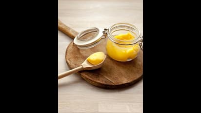 Weight loss tips: நெய்யுடன் இவற்றை சேர்த்து சாப்பிட்டால் உடல் எடை குறையும்; முயற்சித்துதான் பாருங்களேன்!!