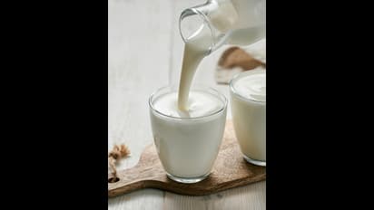 പാലില് മായം ഉണ്ടോയെന്ന് വീട്ടില് വച്ച് തന്നെ പരിശോധിക്കാം; എങ്ങനെയെന്ന് അറിയൂ...