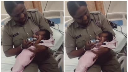 'ഈ കരങ്ങള് സുരക്ഷിതം'; കുഞ്ഞിനെ താലോലിച്ച് വനിത പൊലീസ്, ഹൃദ്യം വീഡിയോ