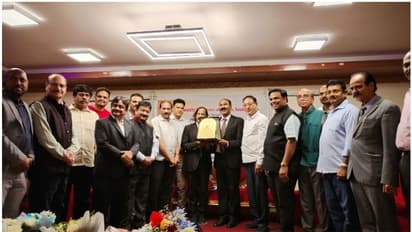 എംബസി സെക്കൻഡ് സെക്രട്ടറി ബിഭൂതി നാഥ് പാണ്ഡേക്ക് യാത്രയയപ്പ് നൽകി