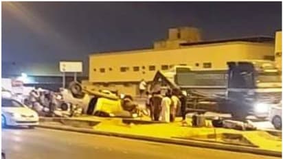  ഉംറക്ക് ശേഷം മടങ്ങിയ മലയാളി കുടുംബങ്ങൾ സഞ്ചരിച്ച വാഹനം അപകടത്തില്‍പ്പെട്ടു; എട്ട് പേർക്ക് പരിക്ക് 