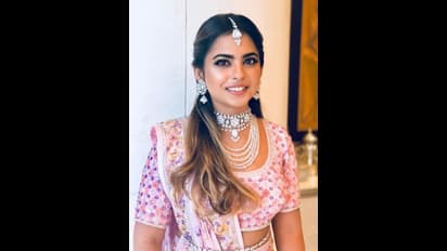 ಇಶಾ ಅಂಬಾನಿಯಲ್ಲಿದೆ ಅಪರೂಪದ ಅನ್‌ಕಟ್‌ ಡೈಮಂಡ್‌ ನೆಕ್ಲೇಸ್‌, ಬೆಲೆ ಕೇಳಿದ್ರೆ ತಲೆಸುತ್ತಿ ಬೀಳ್ತೀರಾ!