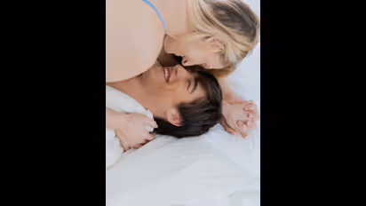 ಬೆಡ್ ಮೇಲೆ ನಿಮ್ಮ ಸಂಗಾತಿಯ ಖುಷಿ ಪಡಿಸೋಕೆ ಏನು ಮಾಡಬೇಕು?