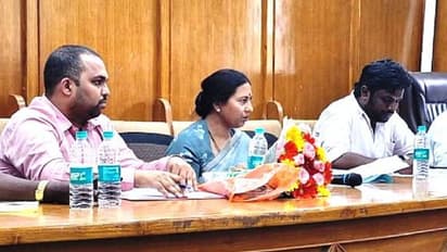 ಕಟ್ಟುನಿಟ್ಟಾಗಿ ತೆರಿಗೆ ವಸೂಲಿ ಮಾಡಲು ಸೂಚನೆ: ಶಾಸಕಿ ರೂಪಕಲಾ