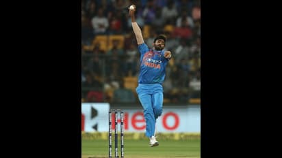 ജസ്‌പ്രീത് ബുമ്രയുടെ തിരിച്ചുവരവ് വൈകിയേക്കും; ആശങ്കയായി രോഹിത് ശര്‍മ്മയുടെ വാക്കുകള്‍ 