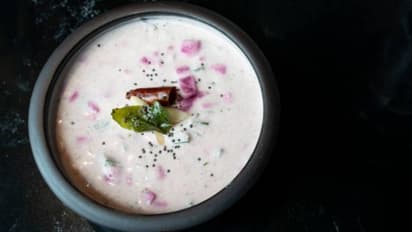 'തൈരും ഉള്ളിയും ഒരുമിച്ച് കഴിക്കേണ്ട'; കാരണം അറിയാമോ?