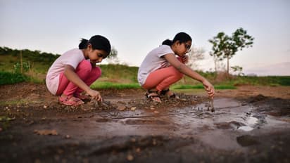 Health Tips : వర్షాలతో పాటు ఇబ్బంది పెట్టే వైరల్ ఇన్ఫెక్షన్లు.. ఇంట్లో చిట్కాలతో కోలుకోండిలా?