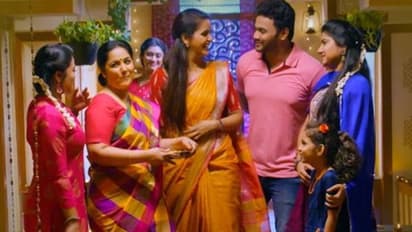 கயல் சீரியலில் எழில் திருமணம் யாருடன் நடந்தது தெரியுமா? செம்ம ட்விஸ்ட்...  வைரலாகும் புகைப்படம்..!