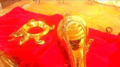 శ్రీవారికి ఇన్ఫోసిస్ నారాయణ మూర్తి దంపతులు ఇచ్చిన ఆభరణాలివే.. ఎంత విలువో తెలుసా..?