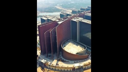 ಪೆಂಟಗನ್‌ ಮೀರಿಸಿದ ಸೂರತ್ ಕಚೇರಿ ಸಂಕೀರ್ಣ; ಅರ್ಥಿಕತೆ, ಉದ್ಯೋಗವಕಾಶಕ್ಕೆ ಉತ್ತೇಜನ: ಪ್ರಧಾನಿ ಮೋದಿ ಮೆಚ್ಚುಗೆ