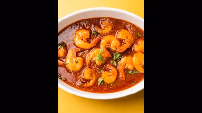 இறால் முட்டை மசாலா ஒருமுறை இப்படி செய்து சாப்பிடுங்க.. டேஸ்ட் வேற லெவல்.. ரெசிபி இதோ..!