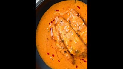 தேங்காய் பாலில் 'மீன்' குழம்பு செய்து சாப்பிட்டு இருக்கீங்களா? 