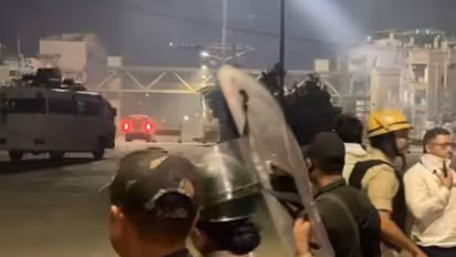 மணிப்பூரில் போலீஸ் ஐஜி வாகனம் மீது தாக்குதல்: 30 பேர் கைது!