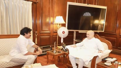 అమిత్ షాతో పవన్ కళ్యాణ్ భేటీ.. రేపు కూడా జనసేనాని ఢిల్లీలో వుండే ఛాన్స్..?