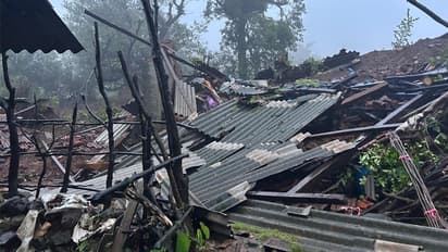 ఘోర ప్రమాదం.. గ్రామంపై విరిగిపడ్డ కొండచరియలు .. 16 మంది మృతి..