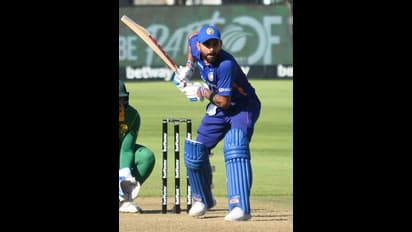 విరాట్ కోహ్లీ ఖాతాలో మరో రికార్డు..!