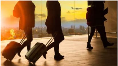  യുകെയില്‍ മികച്ച തൊഴില്‍ അവസരം; യോഗ്യത, ശമ്പളം, കൂടുതല്‍ വിവരങ്ങള്‍ അറിയാം...