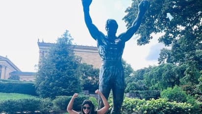 చేతికండ చూపిస్తూ.. టైట్ ఫిట్ లో ఖతర్నాక్ ఫోజులిచ్చిన డింపుల్ యాయతీ.. క్యూట్ పిక్స్