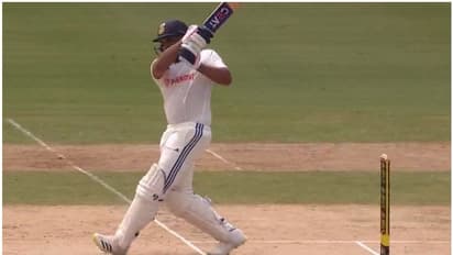 രോഹിത്തിന്റെ പുള് ഷോട്ടിന്റെ ഭംഗിയൊന്നും പൊയ്പോവൂല! ആരാധകര് വാനോളം പുകഴ്ത്തുന്ന ഷോട്ടിന്റെ വീഡിയോ