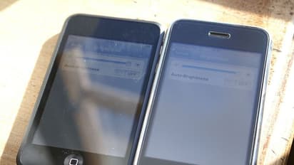 ബീപ് ശബ്ദത്തോടെ മൊബൈലുകളില് സന്ദേശം വന്നു; ഞെട്ടി ആളുകള് ഫോണ് താഴെവച്ചു! സംഭവം എന്ത്?