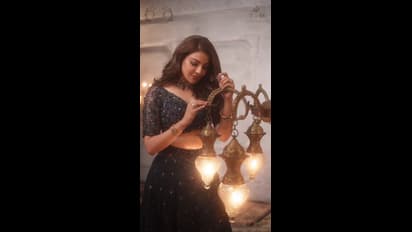 చెల్లితో కలసి అందాల వరద పారిస్తున్న కాజల్.. లెహంగాలో అక్కా చెల్లెళ్ళ హొయలు చూస్తే మైకమే.. 