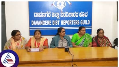 ದಾವಣಗೆರೆಯಲ್ಲಿ ಬಾರ್ ಹಟಾವೋ, ಕುಡುಕರ ಕಾಟಕ್ಕೆ ಬೇಸತ್ತ ಮಹಿಳೆಯರಿಂದ ಧರಣಿ ಎಚ್ಚರಿಕೆ