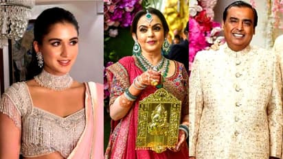 ഭാവി മരുമകൾക്ക് സമ്മാനവുമായി മുകേഷ് അംബാനിയും നിത അംബാനിയും; ചേർത്തുപിടിച്ച് രാധിക മർച്ചന്റ്