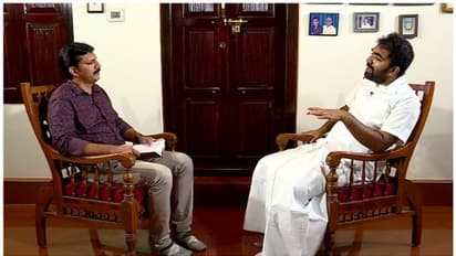 'ഉമ്മൻ ചാണ്ടിക്ക് പിൻഗാമിയോ പകരക്കാരനോ ഇല്ല, ആര് മത്സരിക്കണമെന്ന് തീരുമാനിക്കേണ്ടത് പാർട്ടി'; ചാണ്ടി ഉമ്മൻ