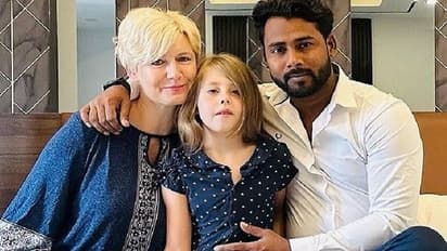 सचिन-सीमा हैदर जैसी है ये Love Story, पोलैंड की ये महिला भी Online प्यार में बच्चे के साथ पहुंची हजारीबाग