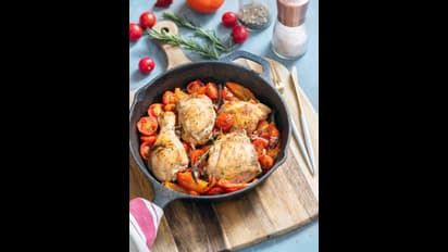 ಆರೋಗ್ಯ ಎಚ್ಚರಿಕೆ! ಅಪ್ಪಿ ತಪ್ಪಿಯೂ ಈ 4 ಆಹಾರಗಳನ್ನು ಕಬ್ಬಿಣದ ಪಾತ್ರೆಯಲ್ಲಿ ಬೇಯಿಸಲೇಬೇಡಿ!