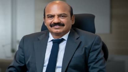 5,000 रुपये से शुरु कर 37 साल में बने देश के सबसे अमीर पोल्ट्री किसान, आखिर कैसे बना इतना बड़ा बिजनेस एम्‍पायर