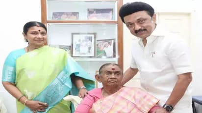 முதல்வர் மு.க.ஸ்டாலினின் தாயார் தயாளு அம்மாள் மருத்துவமனையில் அனுமதி!