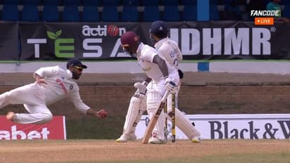 കരാട്ടെ കിഡ് അല്ലെന്ന് ആരും പറയില്ല; സ്ലിപ്പില് പറക്കും ക്യാച്ചിലൂടെ അമ്പരപ്പിച്ച് രഹാനെ-വീഡിയോ