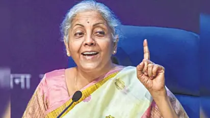 9 ஆண்டில் மத்திய அரசு ரூ.2.73 லட்சம் கோடி சேமித்திருக்கிறது: நிதியமைச்சர் நிர்மலா சீதாராமன் பெருமிதம்