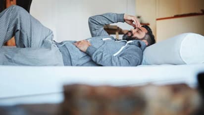 വെസ്റ്റ് നൈല് പനി; ഈ ലക്ഷണങ്ങളെ ശ്രദ്ധിക്കാതെ പോകരുത്...