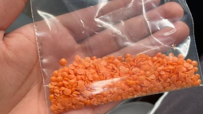 'മാറി പോകല്ലേ മോനേ'; വാങ്ങേണ്ട പരിപ്പിന്റെ സാമ്പിള് വരെ കൊടുത്തുവിട്ട് ഒരമ്മ; വൈറലായി പോസ്റ്റ്