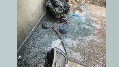 'മെഷീനും വസ്ത്രങ്ങളും ചിതറിപ്പോയി'; കാരശ്ശേരിയിൽ വാഷിംഗ് മെഷീൻ പൊട്ടിത്തെറിച്ചു, ഒഴിവായത് വൻ ദുരന്തം