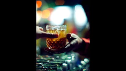 Alcohol Side Effects: ಒಂದೇ ಸಲ ಎಣ್ಣೆ ಬಿಡ್ಬೇಡಿ; ಅದರಿಂದಾಗೋ ತೊಂದರೆ ಅಷ್ಟಿಷ್ಟಲ್ಲ!