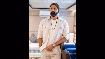 தடைகளை கடந்து டாப் ஹீரோ லிஸ்டில் இணைந்த மாவீரன்.. சிவகார்த்திகேயனின் சில லேட்டஸ்ட் Chill கிளிக்ஸ்!