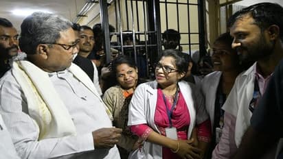 ಹಾವೇರಿ ಜಿಲ್ಲಾಸ್ಪತ್ರೆ ಅವ್ಯವಸ್ಥೆ: ಸಿದ್ದು ಗರಂ