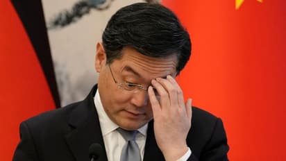 ഓഫീസിലേക്ക് എത്താതെ 23 ദിവസം, വിദേശകാര്യമന്ത്രിയെ പുറത്താക്കി ചൈന