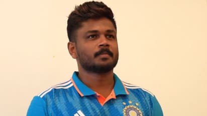 കോലിയും രോഹിത്തുമില്ല, സഞ്ജുവും പാണ്ഡ്യയും ഗില്ലുമുണ്ട്, ഇന്ത്യയുടെ ഡ്രീം ഇലവന് ഏകദിന ജേഴ്സി പുറത്തിറക്കി